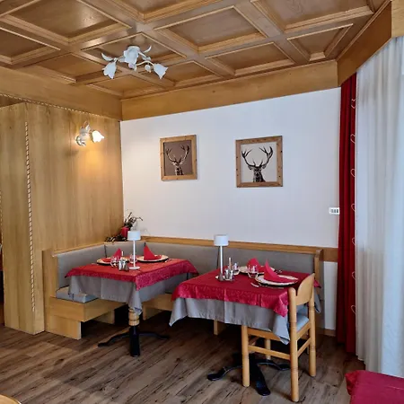 Hotel Denise Canazei